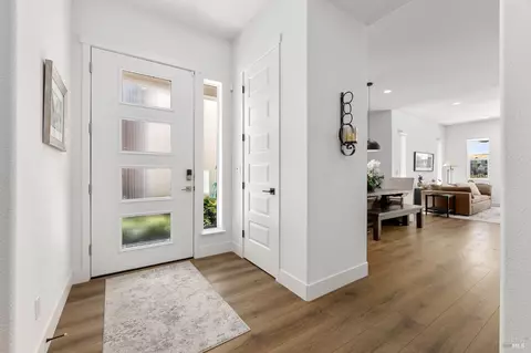 Entry Way - 2415 Waterside Dr, Fairfield, CA 94533 photo 1 of 8