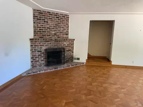 1515 Illinois St, Vallejo, CA 94590 photo 9
