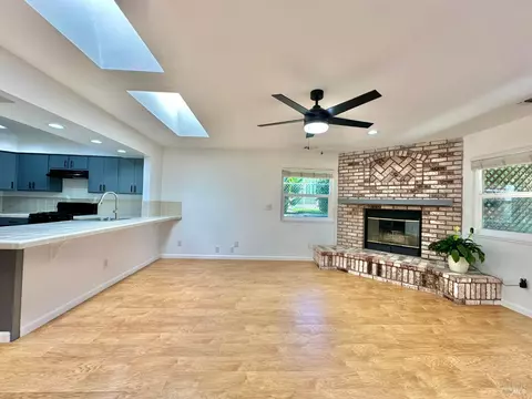 2124 E 5th St, Benicia, CA 94510 photo 56