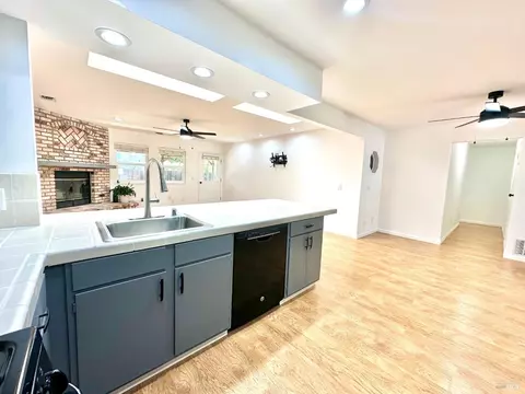 2124 E 5th St, Benicia, CA 94510 photo 5
