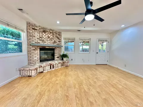 2124 E 5th St, Benicia, CA 94510 photo 4