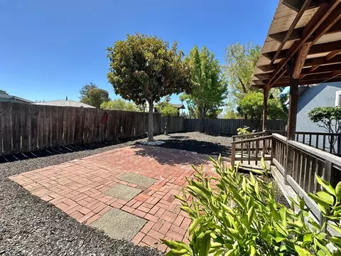 2124 E 5th St, Benicia, CA 94510 photo 50