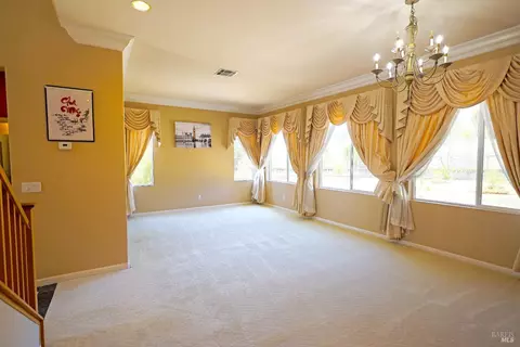 3554 Calm Breeze Ct, Vallejo, CA 94591 photo 4