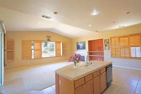 3554 Calm Breeze Ct, Vallejo, CA 94591 photo 7