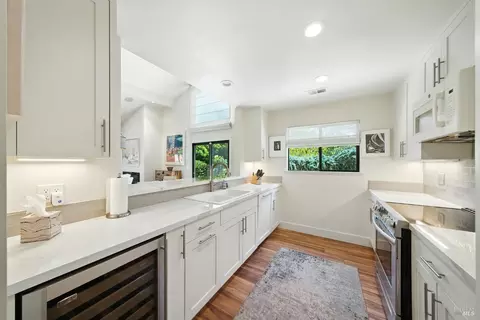 873 Oak Leaf Way, Napa, CA 94558 photo 4