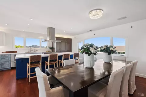 Dining - 17 Privateer Dr, Corte Madera, CA 94925 photo 2 of 2
