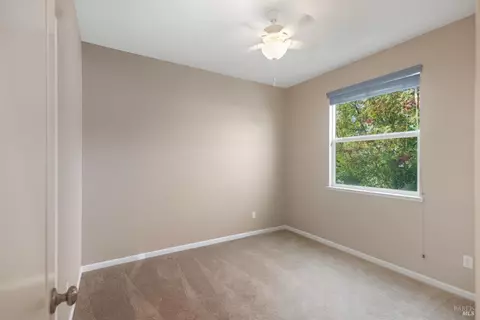Bedroom - 2438 Sheldon Dr, Fairfield, CA 94533 photo 12 of 15