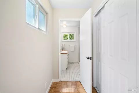 Entry Way - 1904 Illinois St, Vallejo, CA 94590 photo 3 of 3
