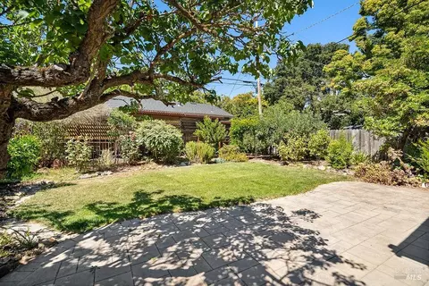 Exterior - 1904 Illinois St, Vallejo, CA 94590 photo 6 of 9