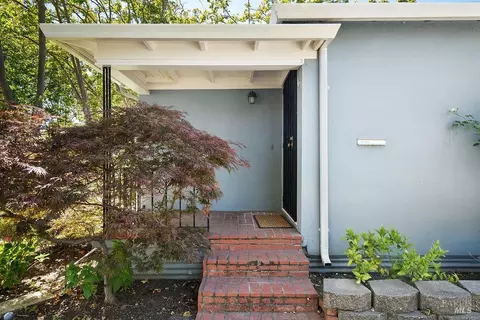 Exterior - 1904 Illinois St, Vallejo, CA 94590 photo 3 of 9