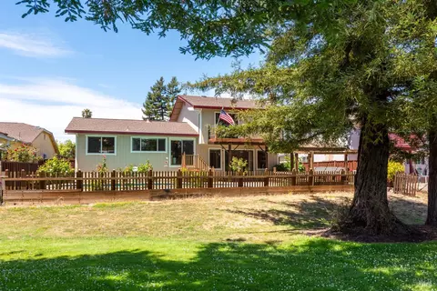 239 Fauna Ave, Rohnert Park, CA 94928