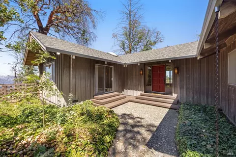 3880 Spring Mountain Rd, Saint Helena, CA 94574