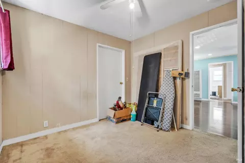 Bedroom - 1055 Caldwell Ave, Vallejo, CA 94591 photo 3 of 5