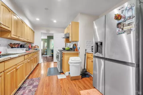 Kitchen - 1055 Caldwell Ave, Vallejo, CA 94591 photo 1 of 1