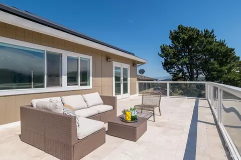 Exterior - 900 Valley View Ln, Mill Valley, CA 94941 photo 2 of 17