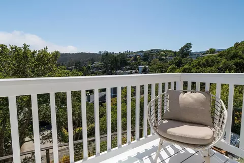 Exterior - 900 Valley View Ln, Mill Valley, CA 94941 photo 1 of 17