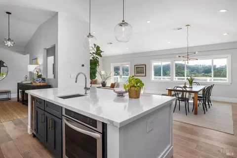 Kitchen - 900 Valley View Ln, Mill Valley, CA 94941 photo 5 of 7