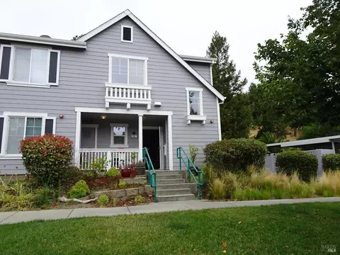 15 Gardner Ct, Novato, CA 94949