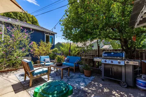 Exterior - 613 Jennings Ave, Vallejo, CA 94591 photo 11 of 16