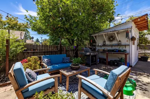 Exterior - 613 Jennings Ave, Vallejo, CA 94591 photo 8 of 16