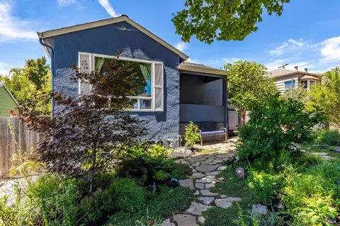 Exterior - 613 Jennings Ave, Vallejo, CA 94591 photo 2 of 16