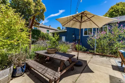 Exterior - 613 Jennings Ave, Vallejo, CA 94591 photo 12 of 16