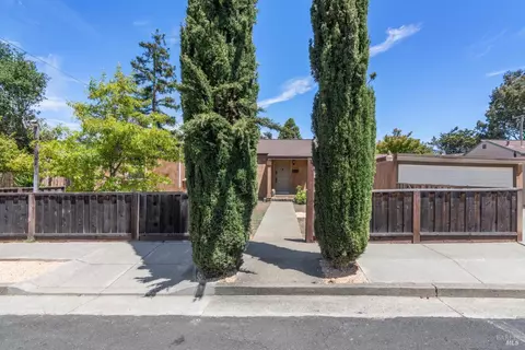 120 Scenic Way, Vallejo, CA 94590 photo 2