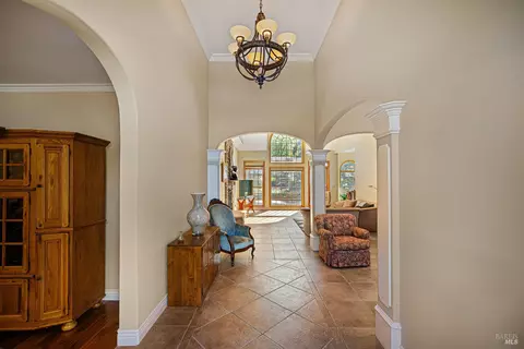Entry Way - 83 Vine St, Vacaville, CA 95688 photo 3 of 3