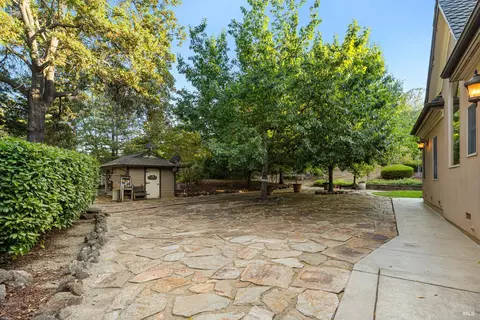 Exterior - 83 Vine St, Vacaville, CA 95688 photo 16 of 31