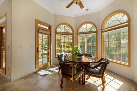 Dining - 83 Vine St, Vacaville, CA 95688 photo 1 of 3