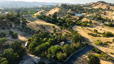 View/Area - 83 Vine St, Vacaville, CA 95688 photo 3 of 3