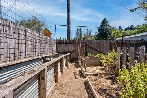 Exterior - 611 Hawthorne Ln, Willits, CA 95490 photo 9 of 9