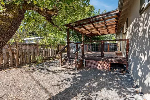 Exterior - 611 Hawthorne Ln, Willits, CA 95490 photo 8 of 9