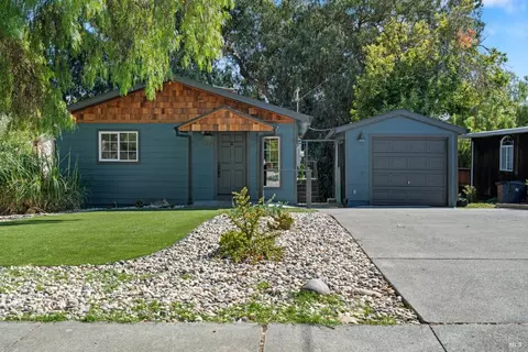 672 E K St, Benicia, CA 94510