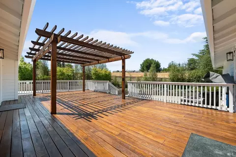 1660 Old Adobe Rd, Petaluma, CA 94954 photo 20