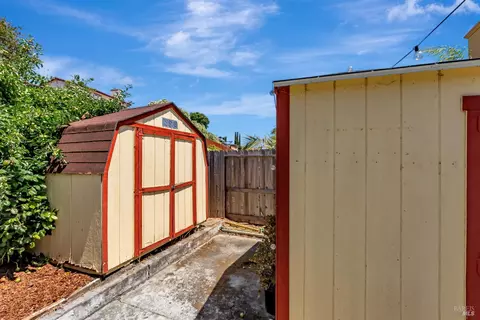 Exterior - 2223 Redwood Rd, Hercules, CA 94547 photo 15 of 18