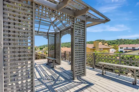 Exterior - 2223 Redwood Rd, Hercules, CA 94547 photo 6 of 18