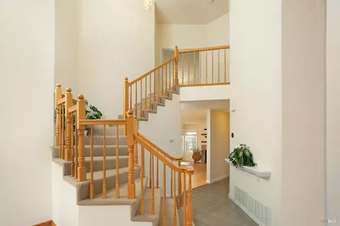 Entry Way - 1645 Dailey Dr, Dixon, CA 95620 photo 1 of 3