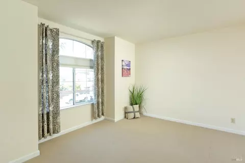 Living - 1645 Dailey Dr, Dixon, CA 95620 photo 13 of 13