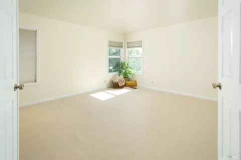 Bedroom - 1645 Dailey Dr, Dixon, CA 95620 photo 1 of 8