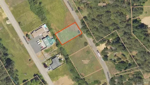 25460 Madrone Way, Willits, CA 95490 photo 2