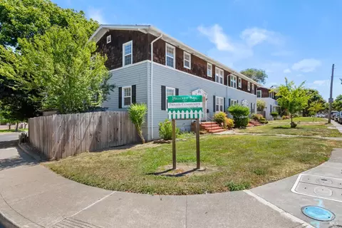164 Calhoun St, Vallejo, CA 94590 photo 2