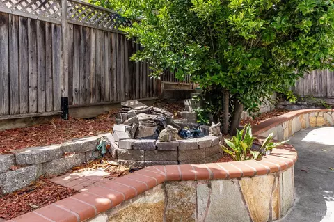 Exterior - 1220 Halsey St, Vallejo, CA 94590 photo 7 of 9