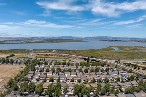 View/Area - 1220 Halsey St, Vallejo, CA 94590 photo 6 of 7