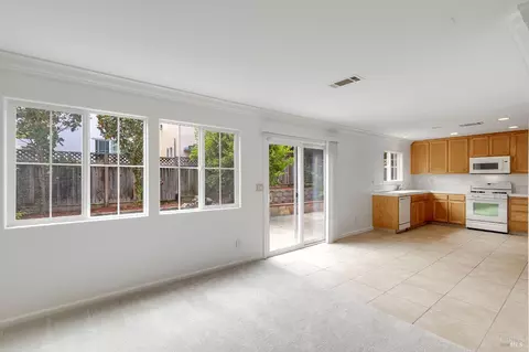 Living - 1220 Halsey St, Vallejo, CA 94590 photo 8 of 8