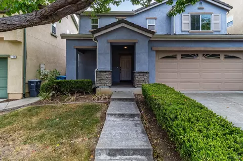 Exterior - 1220 Halsey St, Vallejo, CA 94590 photo 5 of 9