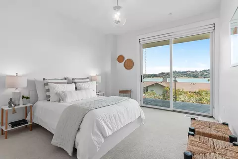 Bedroom - 178 Great Circle Dr, Mill Valley, CA 94941 photo 5 of 5