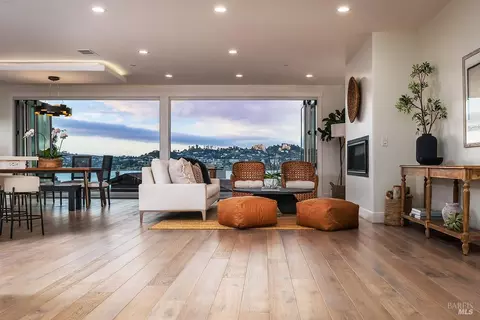 Living - 178 Great Circle Dr, Mill Valley, CA 94941 photo 4 of 4