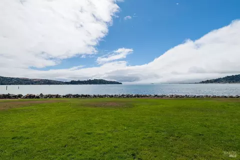 View/Area - 178 Great Circle Dr, Mill Valley, CA 94941 photo 5 of 6