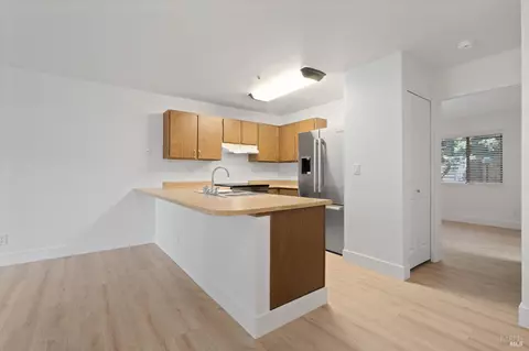 Kitchen - 14 Arbor Ct, Cotati, CA 94931 photo 1 of 3